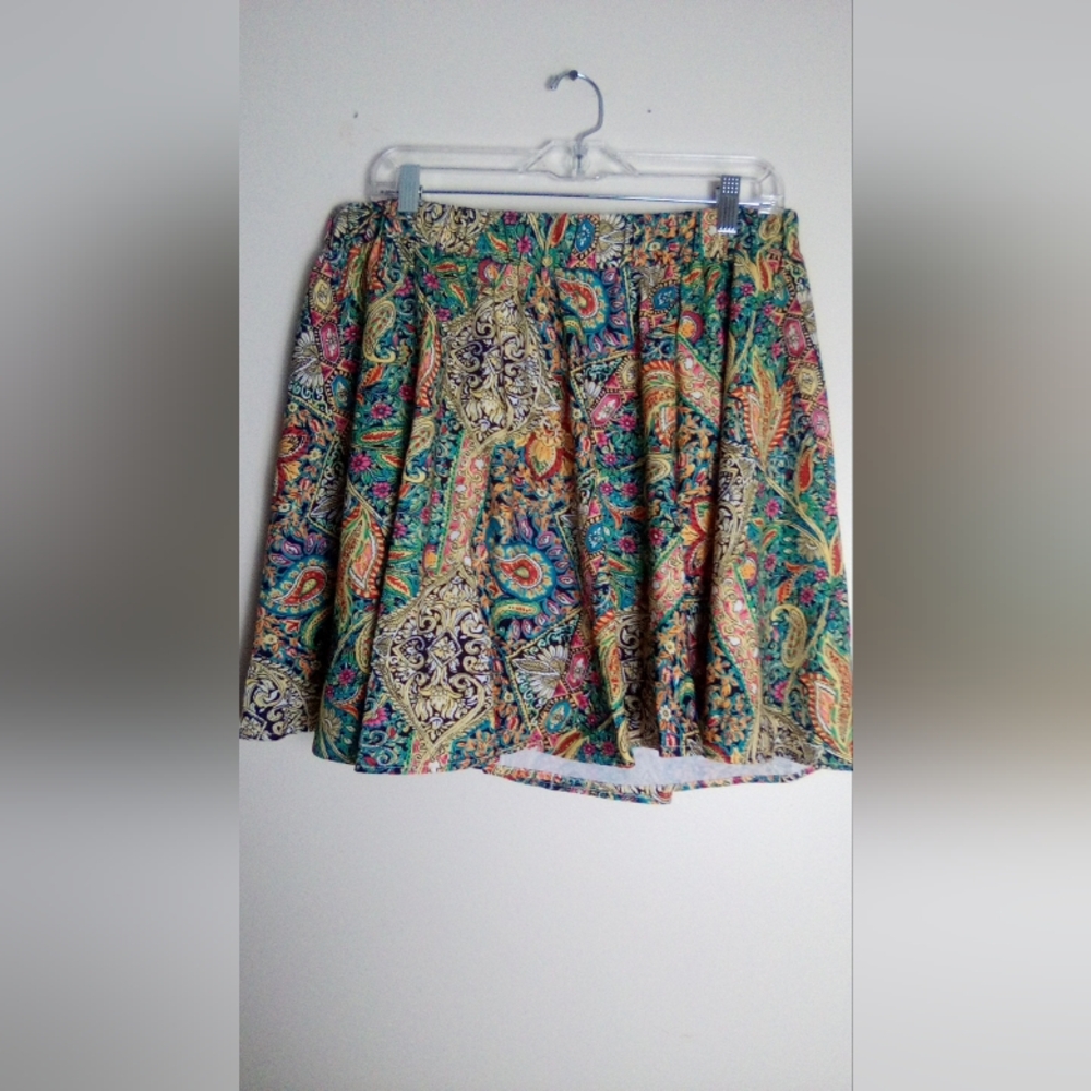 Floral Patterned Skirt SIZE XXL - Picture 4 of 8